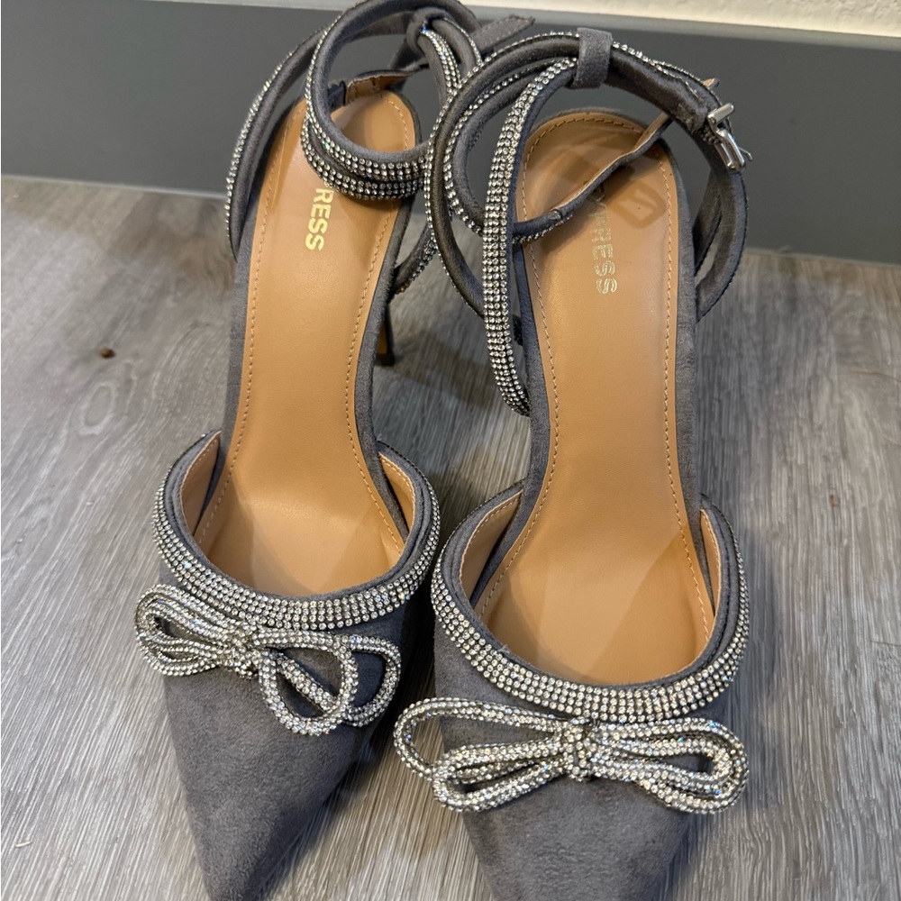 Express Gray Heels with Silver Bow Embellishments size 9 worn ONCE